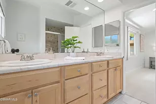 5730 Serrania Ave, Woodland Hills, CA 91367 - Photo 31