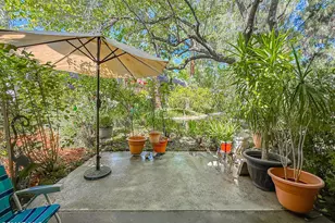 7050 Shoup Ave, Canoga Park, CA 91303 - Photo 13