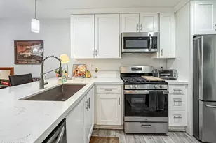 7050 Shoup Ave, Canoga Park, CA 91303 - Photo 7