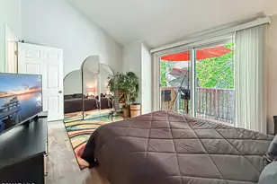 7050 Shoup Ave, Canoga Park, CA 91303 - Photo 25