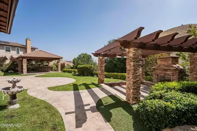 318 Loire Valley Drive, Simi Valley, CA 93065 - Photo 39