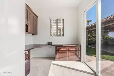 318 Loire Valley Drive, Simi Valley, CA 93065 - Photo 19