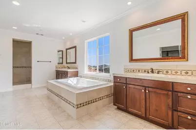 318 Loire Valley Drive, Simi Valley, CA 93065 - Photo 29