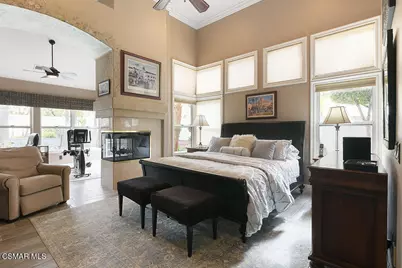 136 Heath Meadow Place, Simi Valley, CA 93065 - Photo 33