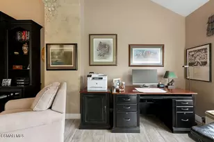 136 Heath Meadow Pl, Simi Valley, CA 93065 - Photo 37