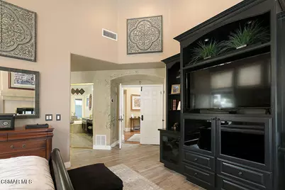 136 Heath Meadow Place, Simi Valley, CA 93065 - Photo 35