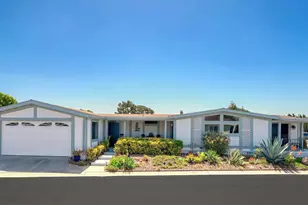 64 Poinsettia Gardens Dr, Ventura, CA 93004 - Photo 1