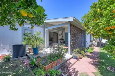 64 Poinsettia Gardens Drive #64, Ventura, CA 93004 - Photo 45