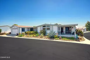 64 Poinsettia Gardens Dr, Ventura, CA 93004 - Photo 9