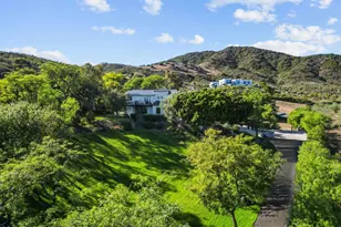 33235 Mulholland Hwy, Malibu, CA 90265 - Photo 3
