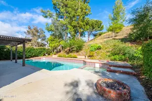 272 Cloudcrest Ct, Newbury Park, CA 91320 - Photo 25