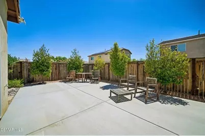 3652 Half Dome Avenue, Rosamond, CA 93560 - Photo 39