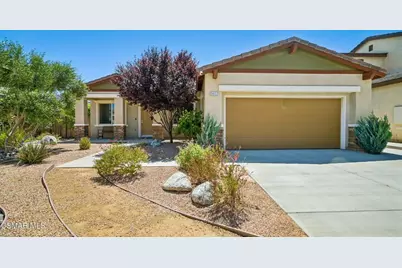 3652 Half Dome Avenue, Rosamond, CA 93560 - Photo 7