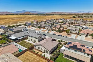 3652 Half Dome Ave, Rosamond, CA 93560 - Photo 51