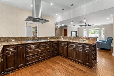 785 Calle Tulipan, Thousand Oaks, CA 91360 - Photo 7