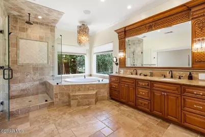 785 Calle Tulipan, Thousand Oaks, CA 91360 - Photo 15