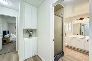16181 Village 16, Camarillo, CA 93012 - Photo 21