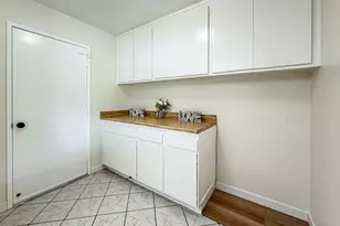 16181 Village 16, Camarillo, CA 93012 - Photo 15