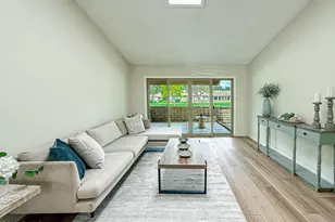 16181 Village 16, Camarillo, CA 93012 - Photo 9