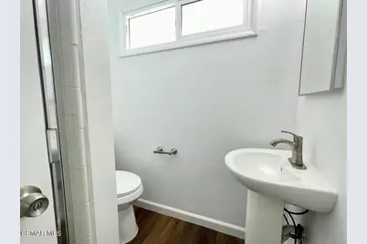 1070 Dennis Avenue, Simi Valley, CA 93065 - Photo 19