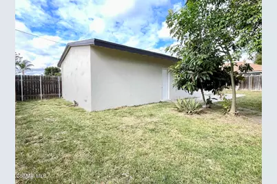 1070 Dennis Avenue, Simi Valley, CA 93065 - Photo 33
