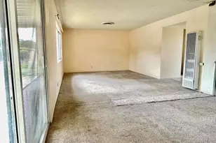 1561 Calzona Ct, Simi Valley, CA 93065 - Photo 13