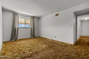 1163 Sycamore Dr, Simi Valley, CA 93065 - Photo 25