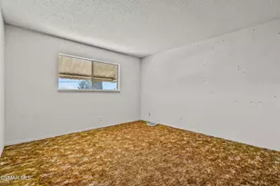1163 Sycamore Dr, Simi Valley, CA 93065 - Photo 27