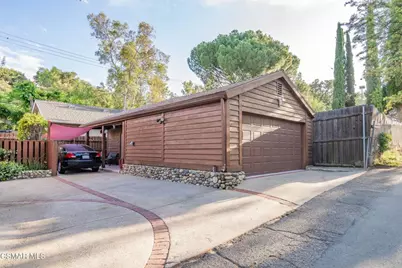 6078 Peppertree Lane, Simi Valley, CA 93063 - Photo 43