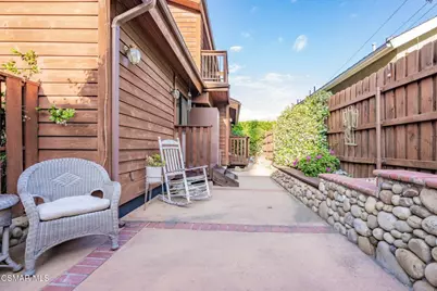 6078 Peppertree Lane, Simi Valley, CA 93063 - Photo 51