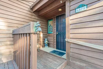 6078 Peppertree Lane, Simi Valley, CA 93063 - Photo 5