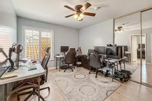 7204 University Dr, Moorpark, CA 93021 - Photo 37
