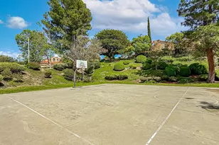 7204 University Dr, Moorpark, CA 93021 - Photo 49