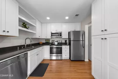 348 Chestnut Hill Court #23, Thousand Oaks, CA 91360 - Photo 13