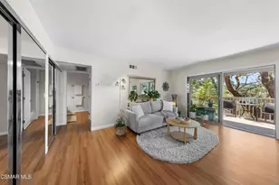 348 Chestnut Hill Ct, Thousand Oaks, CA 91360 - Photo 3