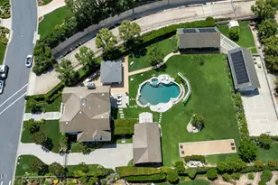 1917 Brittany Park Rd, Camarillo, CA 93012 - Photo 51