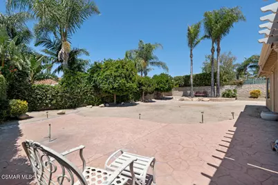 2863 Sapphire Avenue, Simi Valley, CA 93063 - Photo 37
