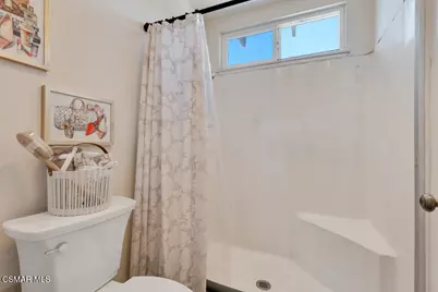 2863 Sapphire Avenue, Simi Valley, CA 93063 - Photo 35