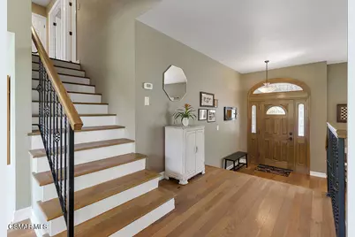 199 W Sidlee Street, Thousand Oaks, CA 91360 - Photo 17