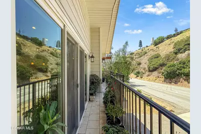 7368 Santa Susana Pass Road, Simi Valley, CA 93063 - Photo 41