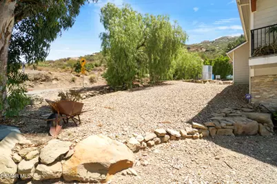 7368 Santa Susana Pass Road, Simi Valley, CA 93063 - Photo 37