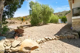 7368 Santa Susana Pass Rd, Simi Valley, CA 93063 - Photo 37