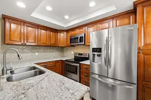 4950 Louise Ave, Encino, CA 91316 - Photo 13
