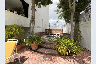 4950 Louise Avenue #301, Encino, CA 91316 - Photo 29
