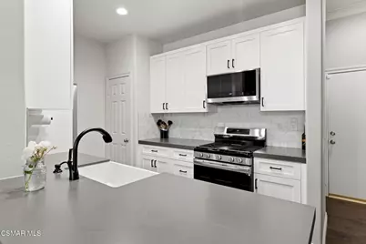 367 Westlake Vista Lane, Thousand Oaks, CA 91362 - Photo 13