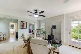 1365 Oak Ave, Fillmore, CA 93015 - Photo 15