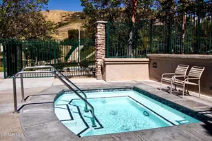 528 Yarrow Dr, Simi Valley, CA 93065 - Photo 21
