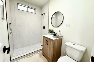 4163 W 156th St, Lawndale, CA 90260 - Photo 9