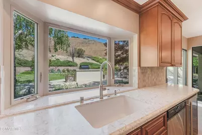 29507 Fountainwood Street, Agoura Hills, CA 91301 - Photo 23