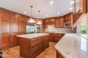 29507 Fountainwood St, Agoura Hills, CA 91301 - Photo 23